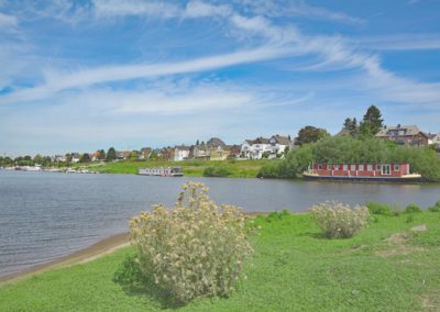 Rzeka Rhine w Leverkusen - z Polski do Leverkusen